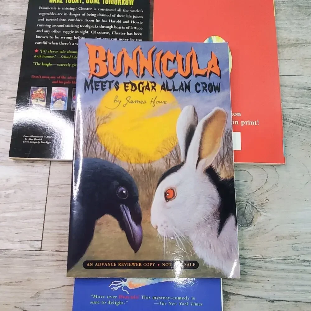 Kids Paperback Book Lot Of 4 Bunnicula James Howe Scholastic Simon Schuster
